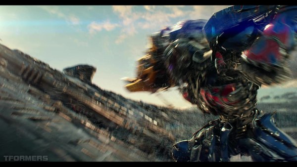 Transformers The Last Knight Theatrical Trailer HD Screenshot Gallery 345 (345 of 788)